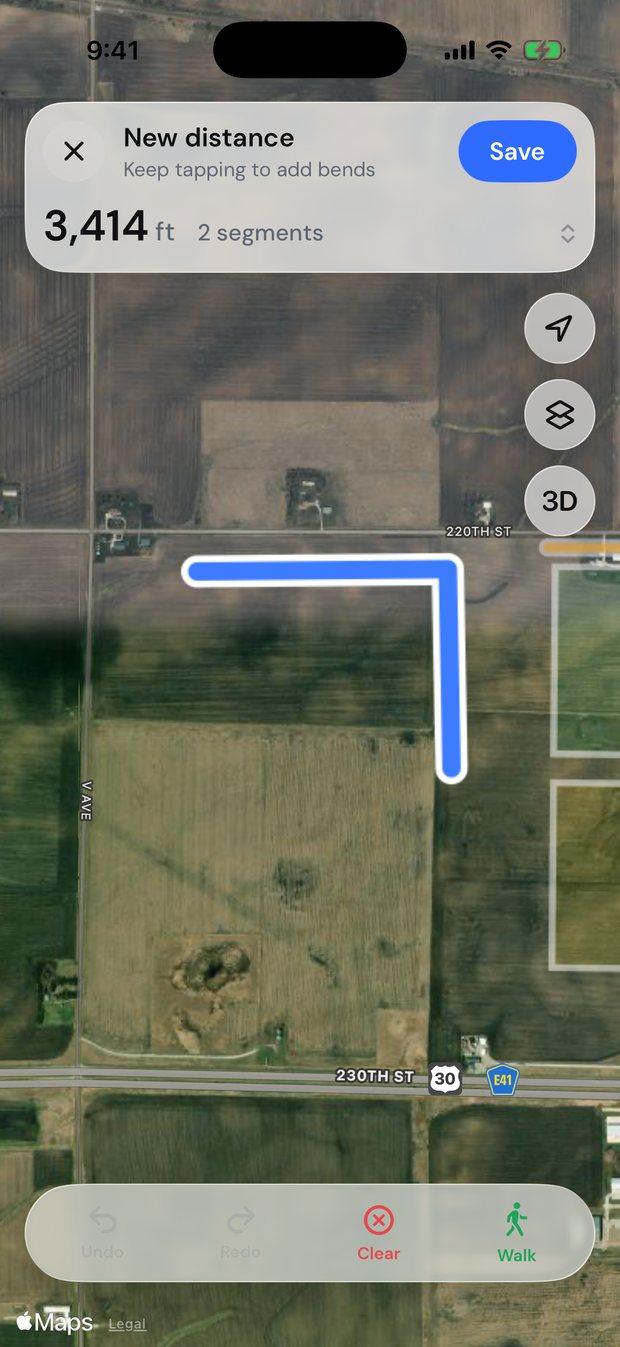 Measuring a fence line in AreaMap: 3,414 feet across two segments, each labelled with its length.